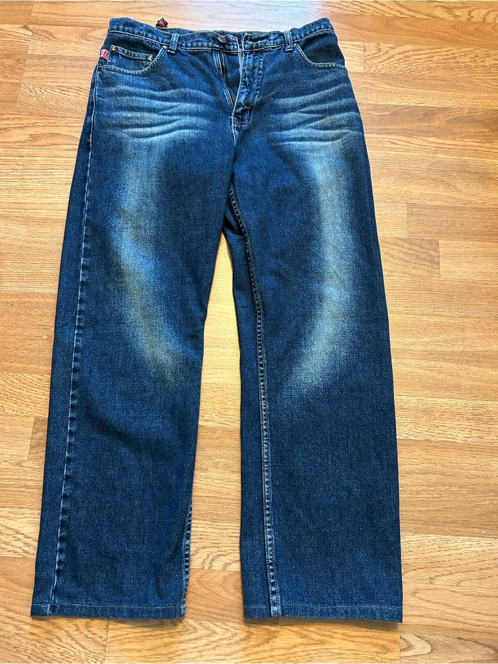 Bench Men's Dark Blue Relaxed Straight Jeans men’s size 32x28